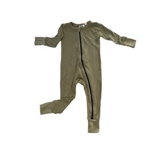 Parade Organics sturdy fabric pajamas
